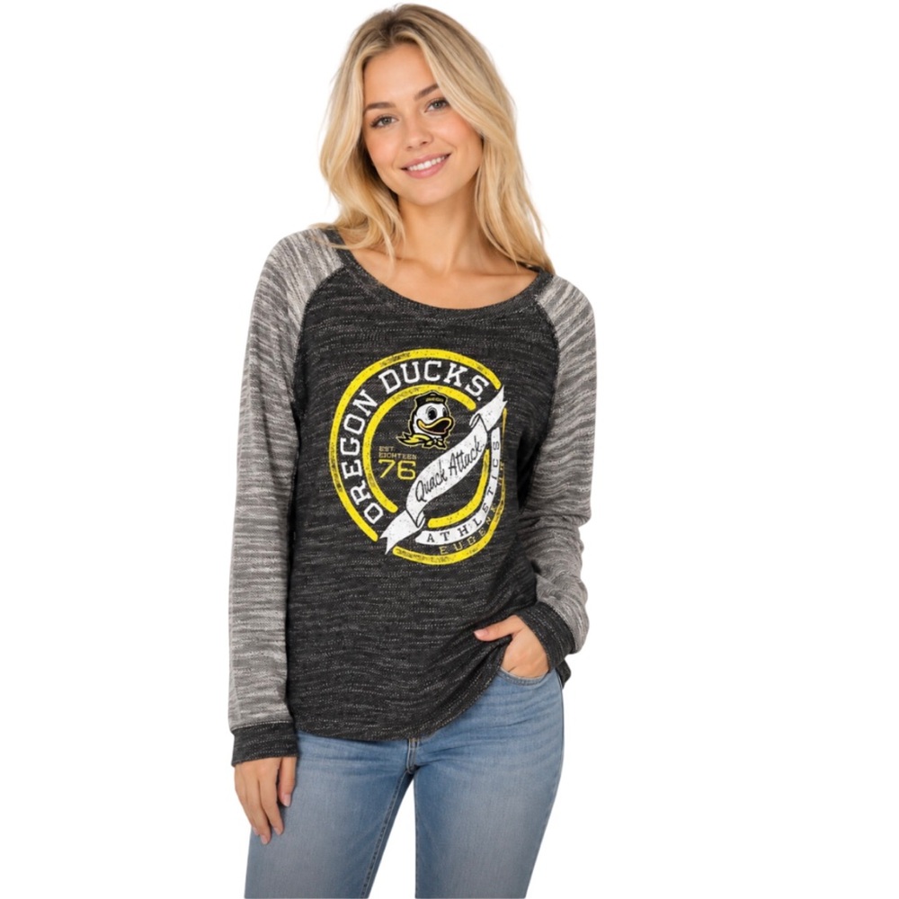 Oregon Ducks Womens Knit Top Size Medium 8/10 Sweater Style Quack Attack New